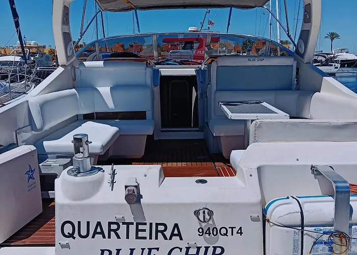 Bluechip Hotel en barco *